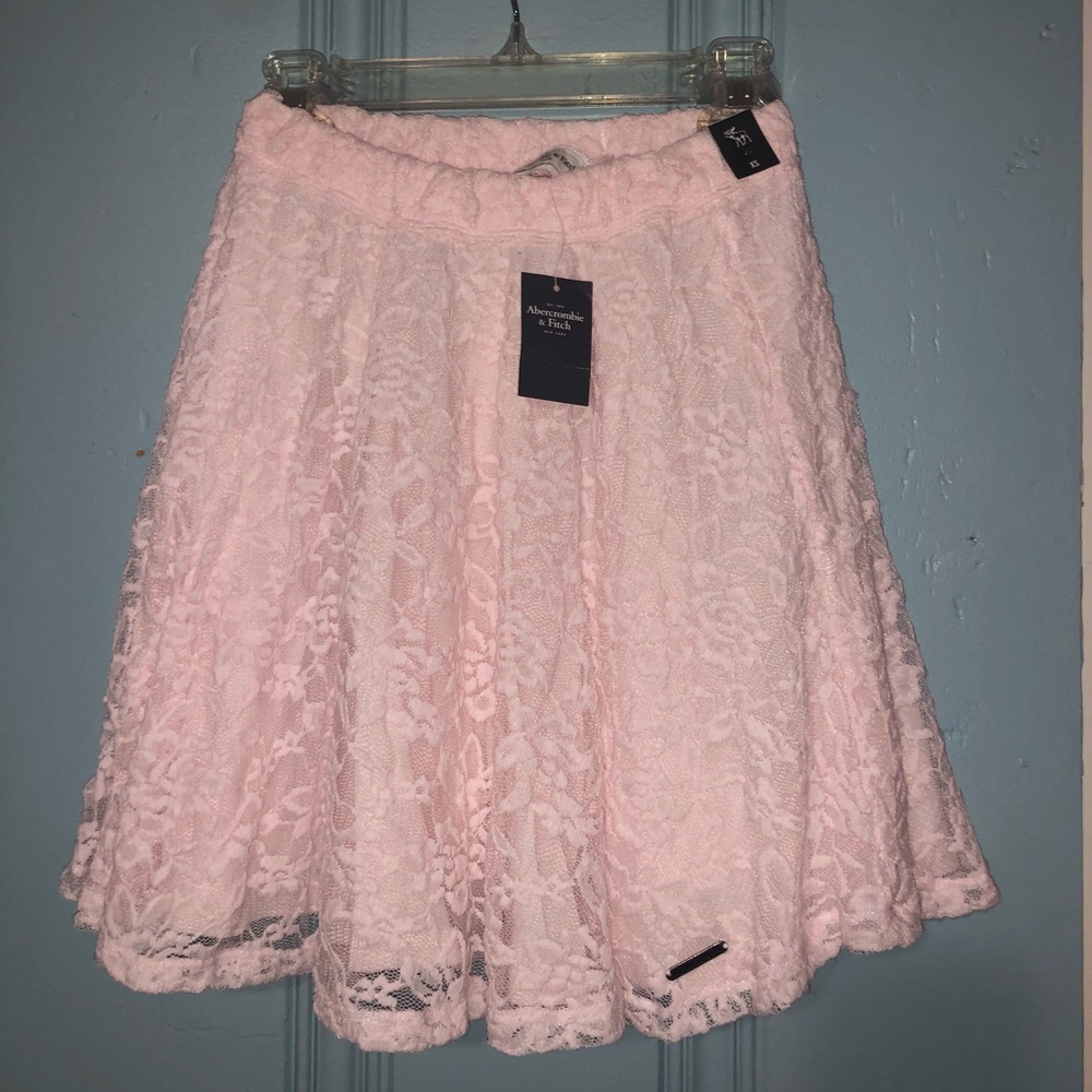 Size XS - Pink Lace Skirt